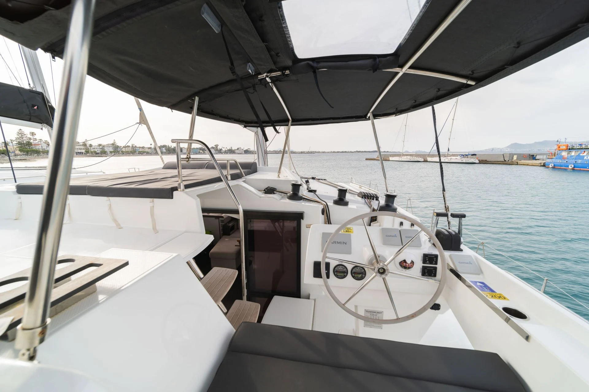 Elba 45 – Night Breeze thumbnail 4