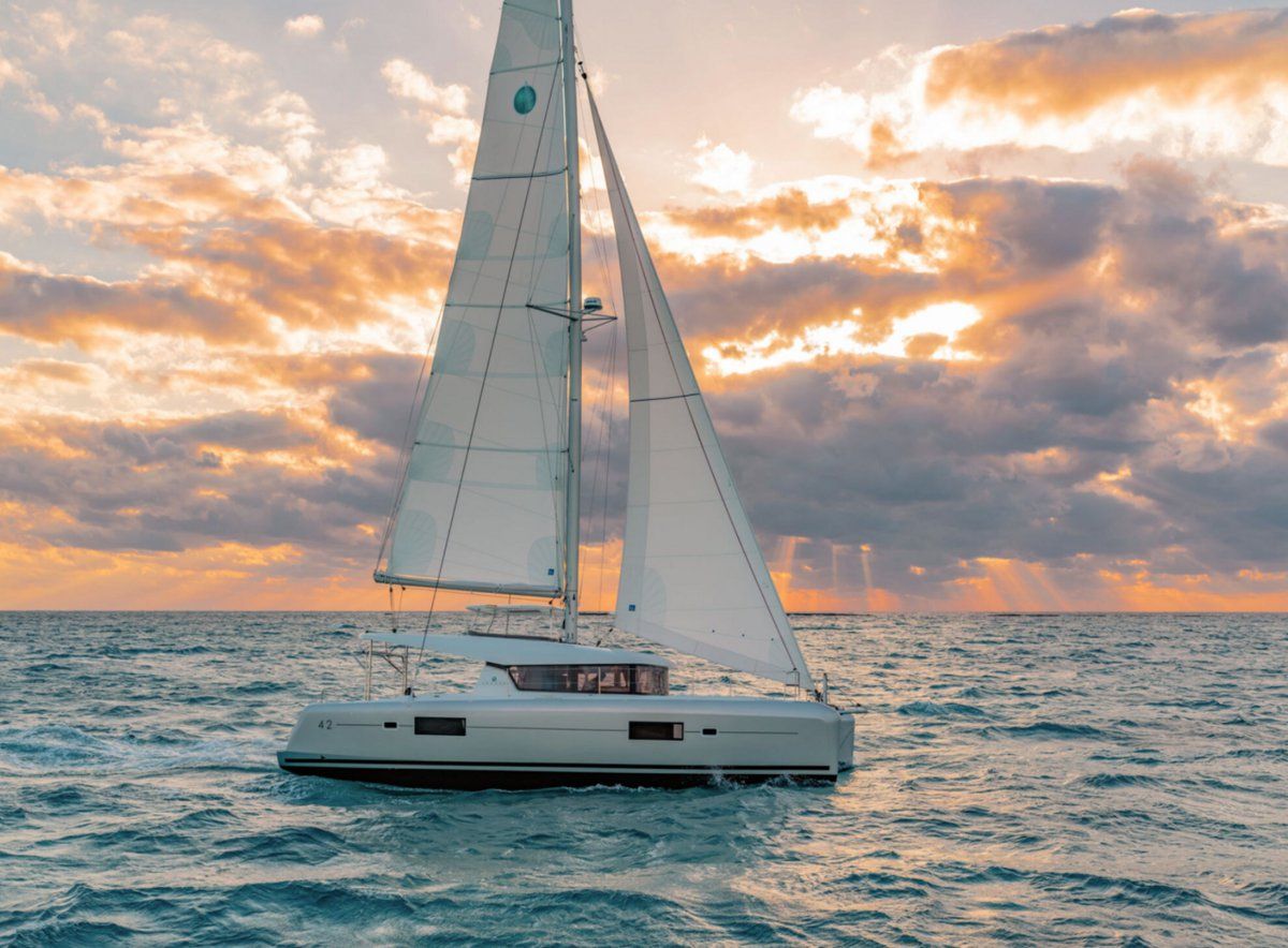 Queen Annezia – Lagoon 42 thumbnail 4
